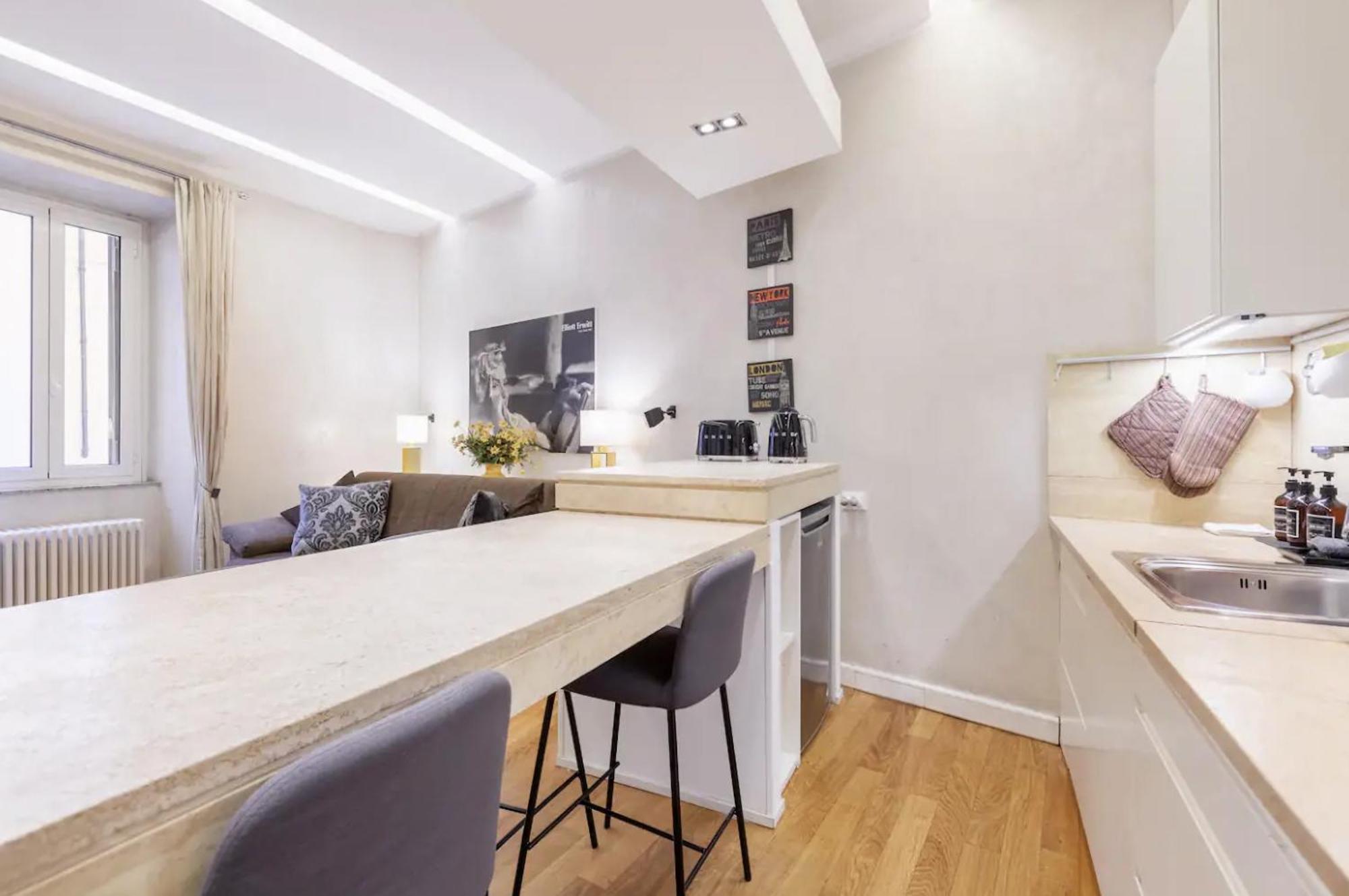 Campo Dei Fiori Modern Apartment With Terrace Rom Eksteriør billede